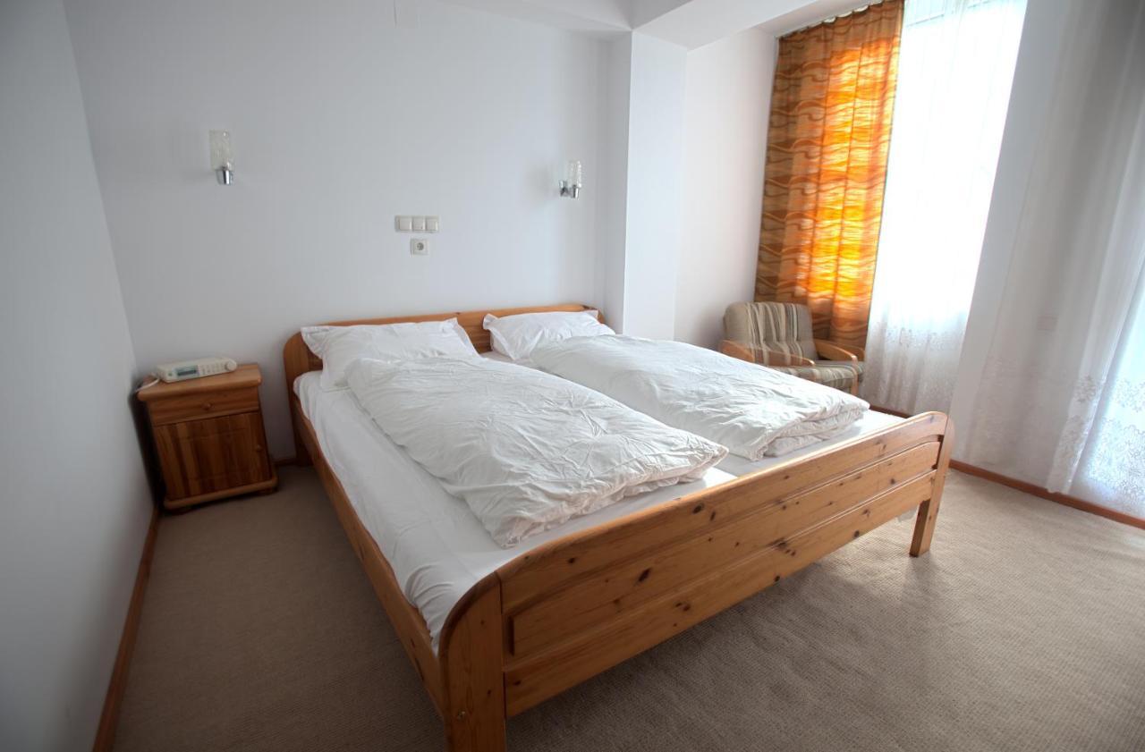 Time-Out - Valea Oltului Otel Balota  Dış mekan fotoğraf