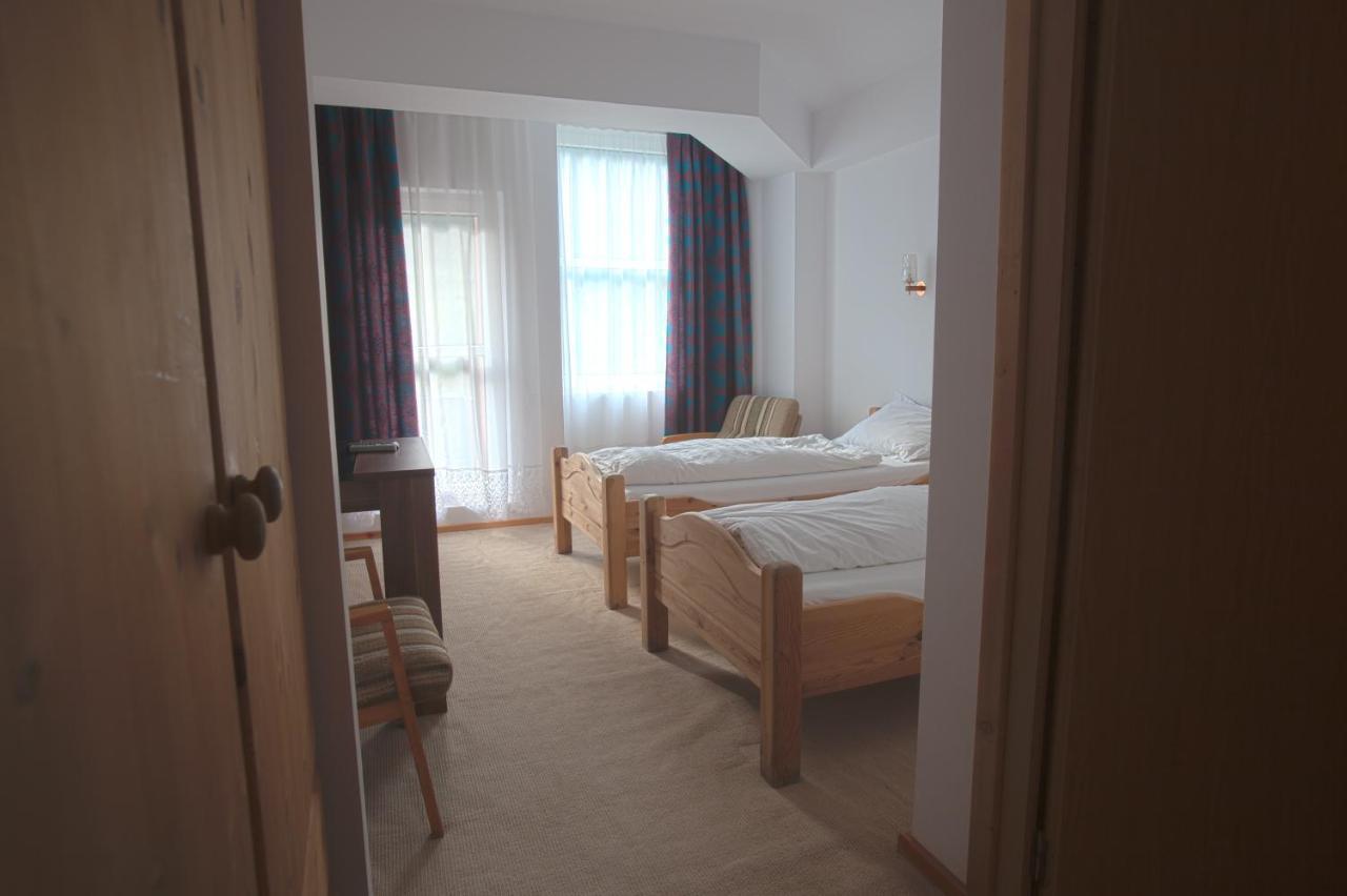 Time-Out - Valea Oltului Otel Balota  Dış mekan fotoğraf