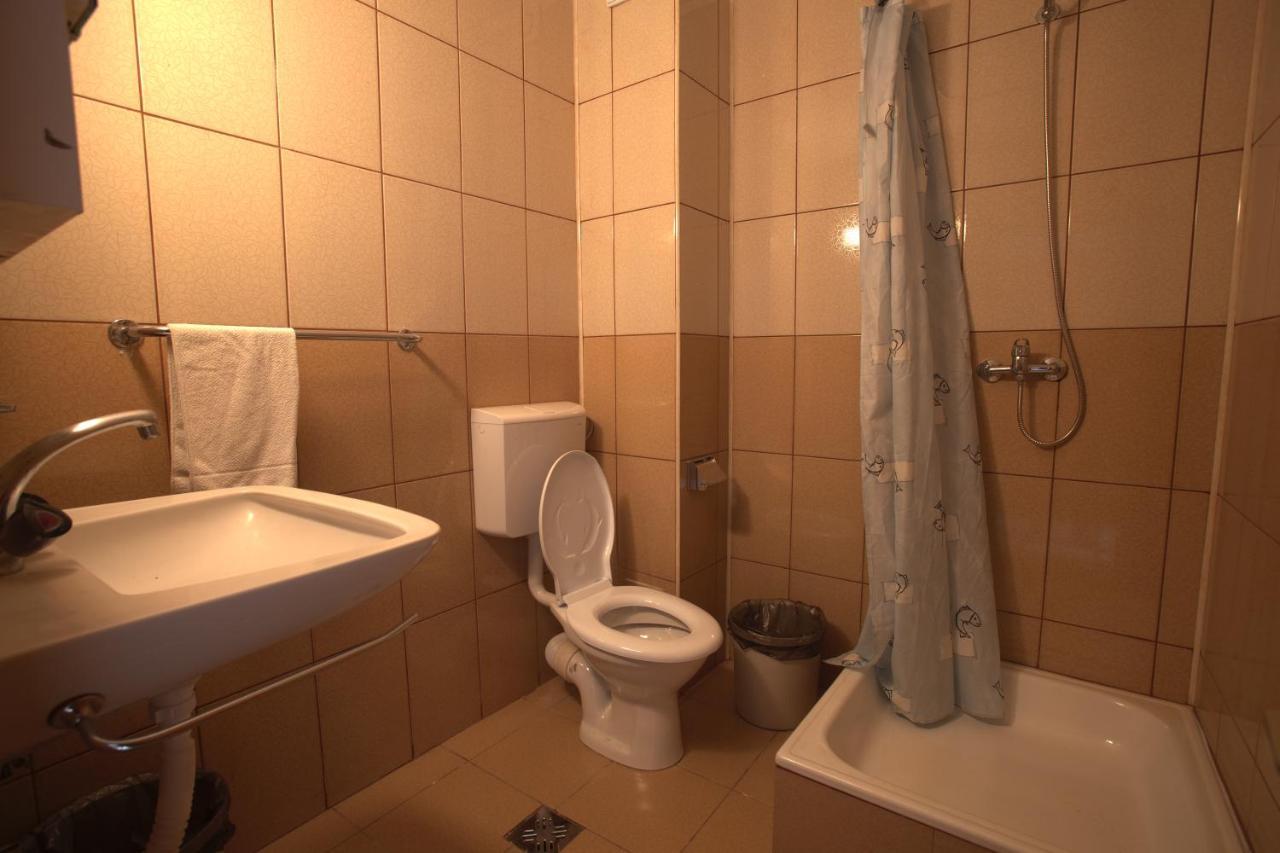 Time-Out - Valea Oltului Otel Balota  Dış mekan fotoğraf